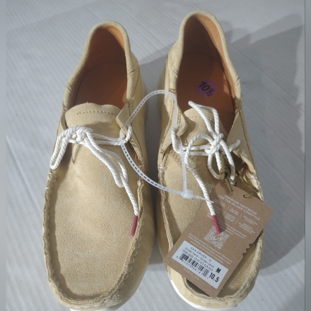 OluKai Ka'a Driver Golden‎ Sand Men's Suede Loafers Size 10.5